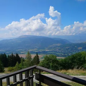 grand-studio-4-personnes-st-honore-1500.hotels-rhonealpes.com/